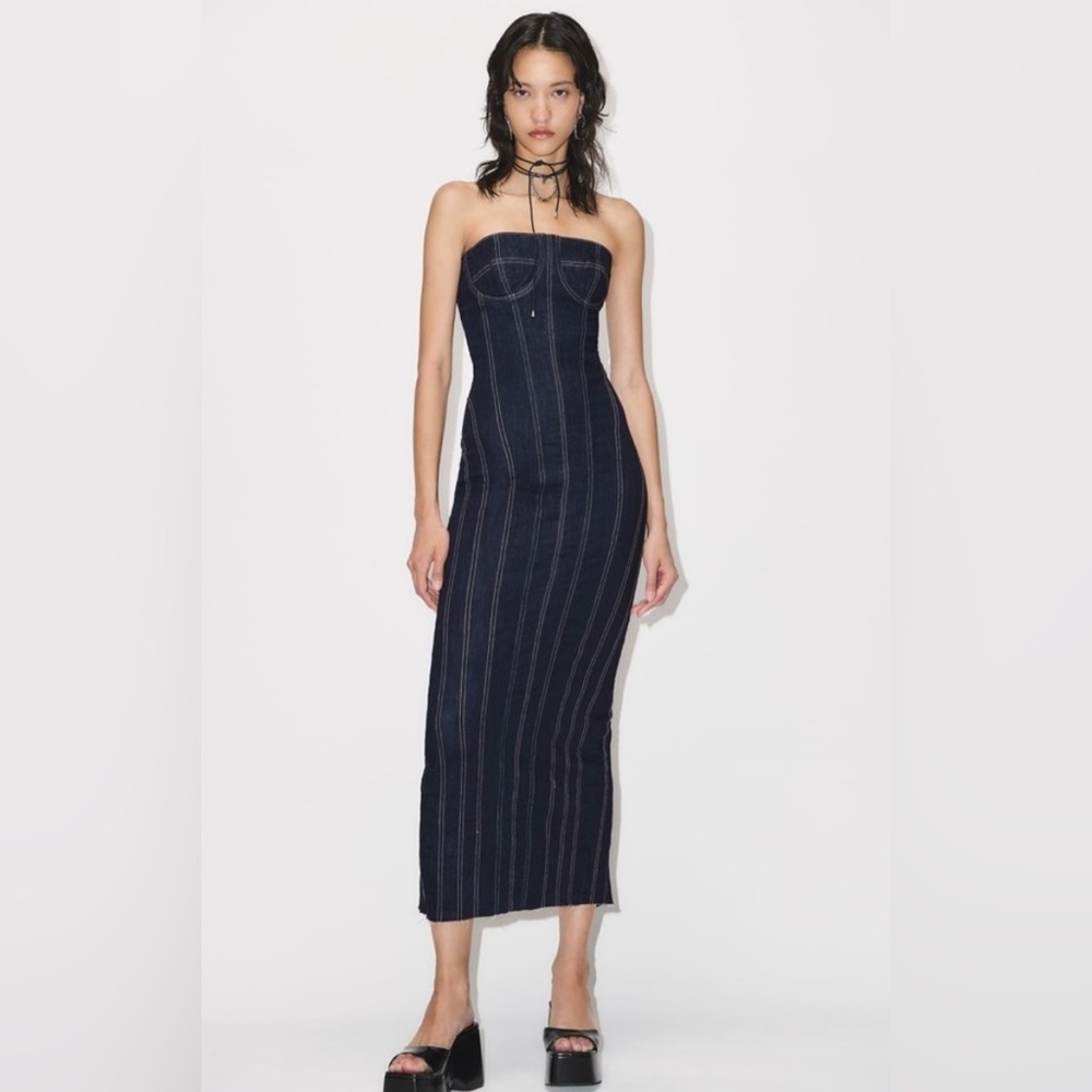 Zara Denim Dress. NWT. Size: S.